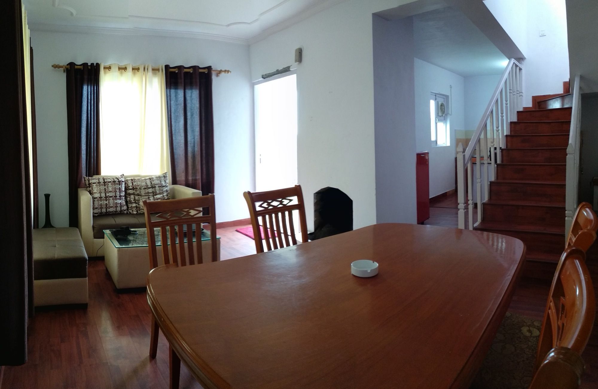 The Swiss Village Resort Нейнитал Екстериор снимка