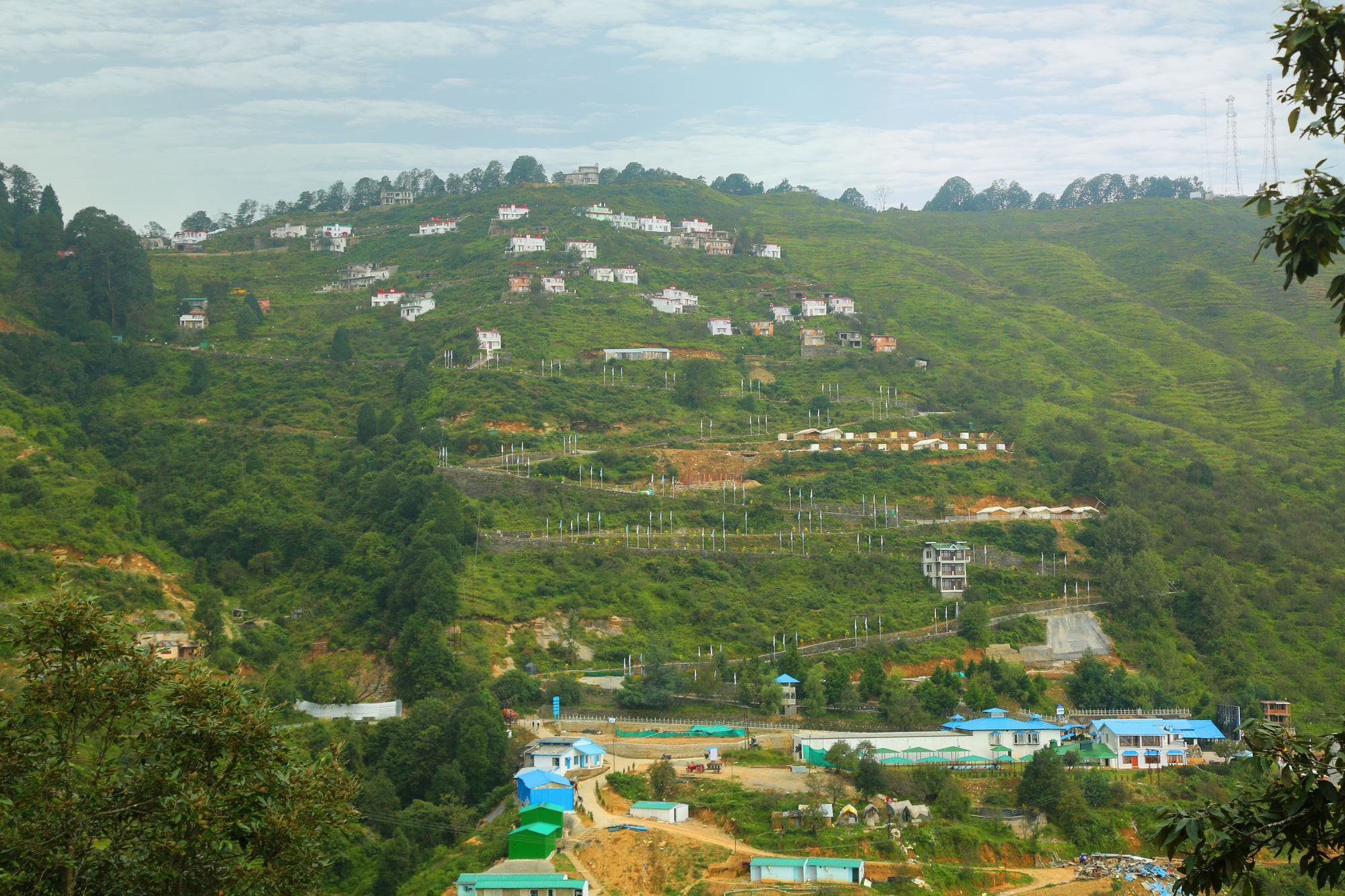 The Swiss Village Resort Нейнитал Екстериор снимка